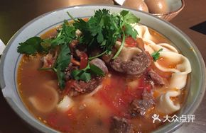 Tomato Beef Tail Noodles