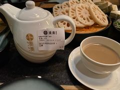 -湊湊火锅·茶憩(恒隆广场店)