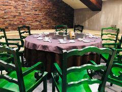 包厢-瓦国小镇·果木烤鸭·融合菜(西口店)