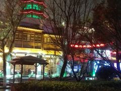 -绳金塔美食街(前进路店)