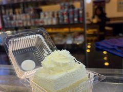 -红宝石·鲜奶小方·海派西点房(南丹店)