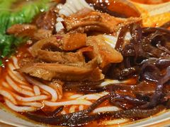 -百春原湖南牛肉粉(百联世纪店)