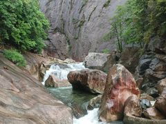 -鄣山大峡谷