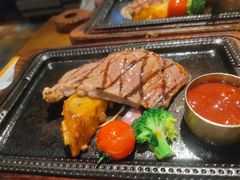 -十分牛西餐·牛扒专门店(光明广场店)