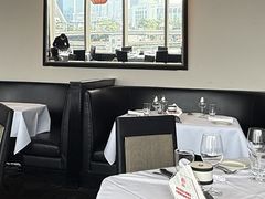 -莫尔顿牛排坊(浦东ifc店)