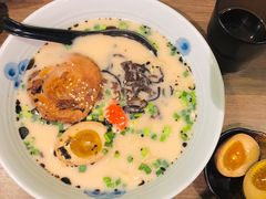 博多拉面-雷神拉面(财富中心玉米楼店)