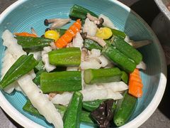 -前海沿·青岛菜(大拇指广场石老人店)