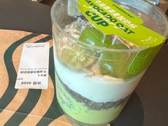 -星巴克(北京西站5号候车室)