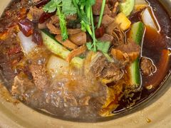 -沙胆彪炭炉牛杂煲(上海日月光广场店)