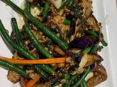 紫苏豆角炒茄子-老廣食堂(区庄店)