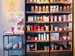 零售区-星巴克(北京三里屯SOHO一店)
