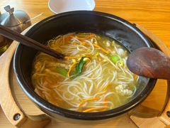 -勺子米线·云南传统小吃市集(四方街店)