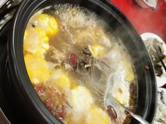 -花苑美食横琴生蚝火锅(拱北粤华路店)