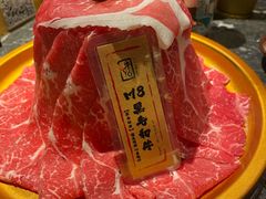 -牛YO寿喜烧·铁板烧和牛火锅自助(市府恒隆店)