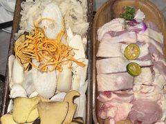 -野·大山里野生菌石锅土鸡(益田假日店)