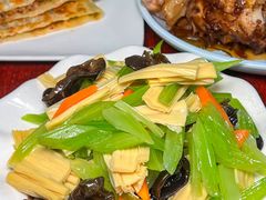 -聚首堂·特色小吃·肘子(什刹海德胜门店)