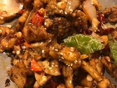 干锅牛蛙-小菜园新徽菜(镇江京口吾悦店)