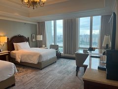 -广州富力丽思卡尔顿酒店