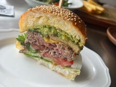 -三勾JJJ Burger&Coffee(梅溪湖店)