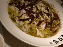 -江渔儿酸菜鱼(映月湖环宇城店)
