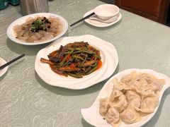 -黄家饺子东北特色菜馆(湖滨商业街店)