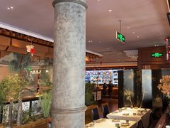 -八府香鸭·啫啫煲(华山路店)