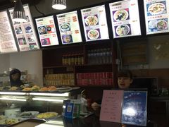 -陇上全荟兰州传统牛肉面(延吉路店)