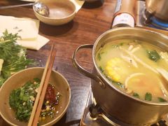 -香园自助小火锅