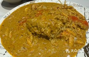 Golden Crab Meat Curry Rice