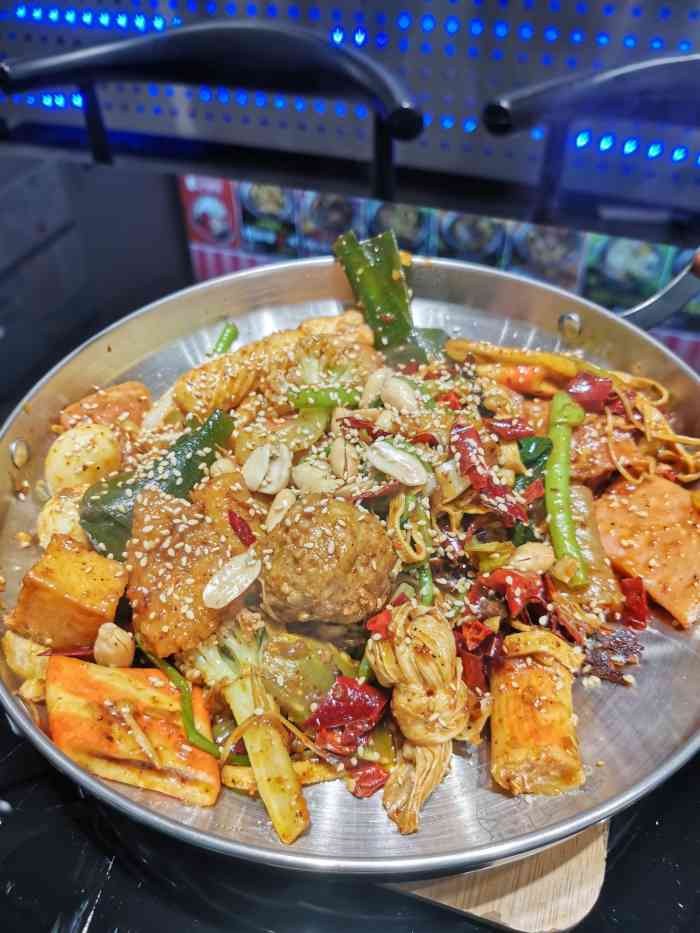 物美价廉,性价比极高的麻辣香锅嘿