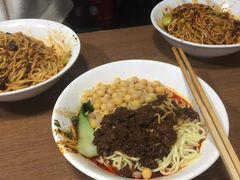 -花市豌杂面(民生路店)