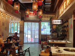 -旧街市鲜货老火锅(大光路店)
