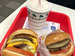 -In-N-Out Burger(LAX)