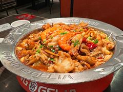 -胖哥俩肉蟹煲(石家庄勒泰中心店)