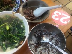 -杨三娘跷脚牛肉(羊子山西路店)