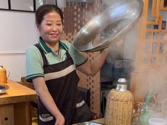 -锅老头海鲜铁锅炖