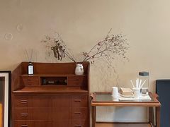 -HOLIDAY休日(后田垟巷店)