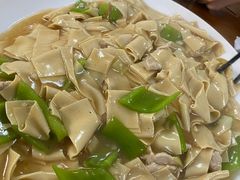 -东北菜冰城一家人