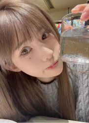 -安蒂护肤造型