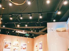 大堂-85度C(生甜甜圈研究工坊·上海平凉店)
