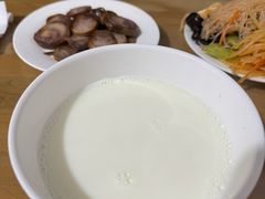 -努尔古丽奶茶