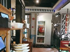 -新白鹿餐厅(百联中环店)
