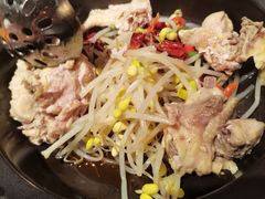 -云海肴·汽锅鸡·云南菜(天山百盛优客店)