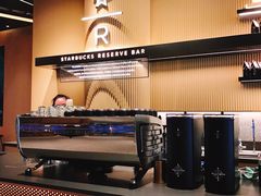 -星巴克臻选(上海合生汇1F店)