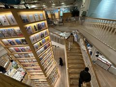 -猫的天空之城概念书店(北戴河蔚蓝海岸店)