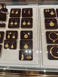 -周大福荟馆JEWELRIA(宝安南路华润万象城店)