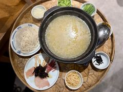-一坐一忘云南菜(嘉里中心店)