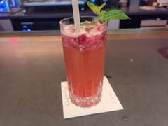 -星巴克臻选(上海合生汇1F店)