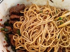 麻辣牛肉面-李易面馆(树木岭店)