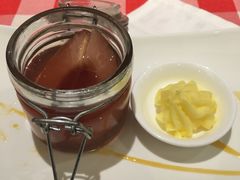 红酒烩雪梨-卡本妮法餐厅·北京和平宾馆